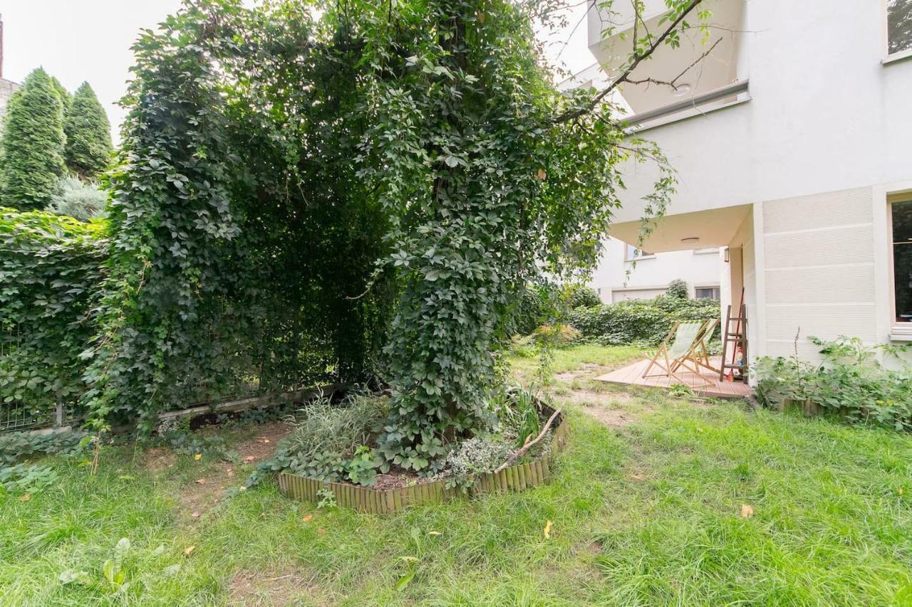 Private Garden In City Center P4You Pl Krasków Exteriör bild